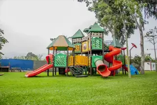 Kid's Play Zone
